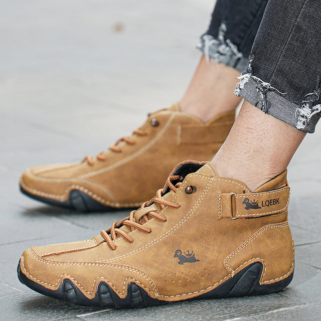 Baskets montantes pour homme en aspect cuir