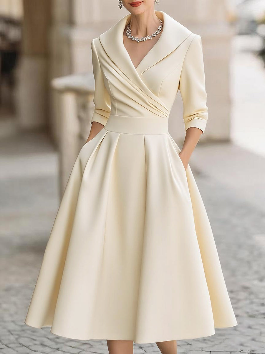 Abito midi in poliestere effetto raso con design a portafoglio - Beige / M