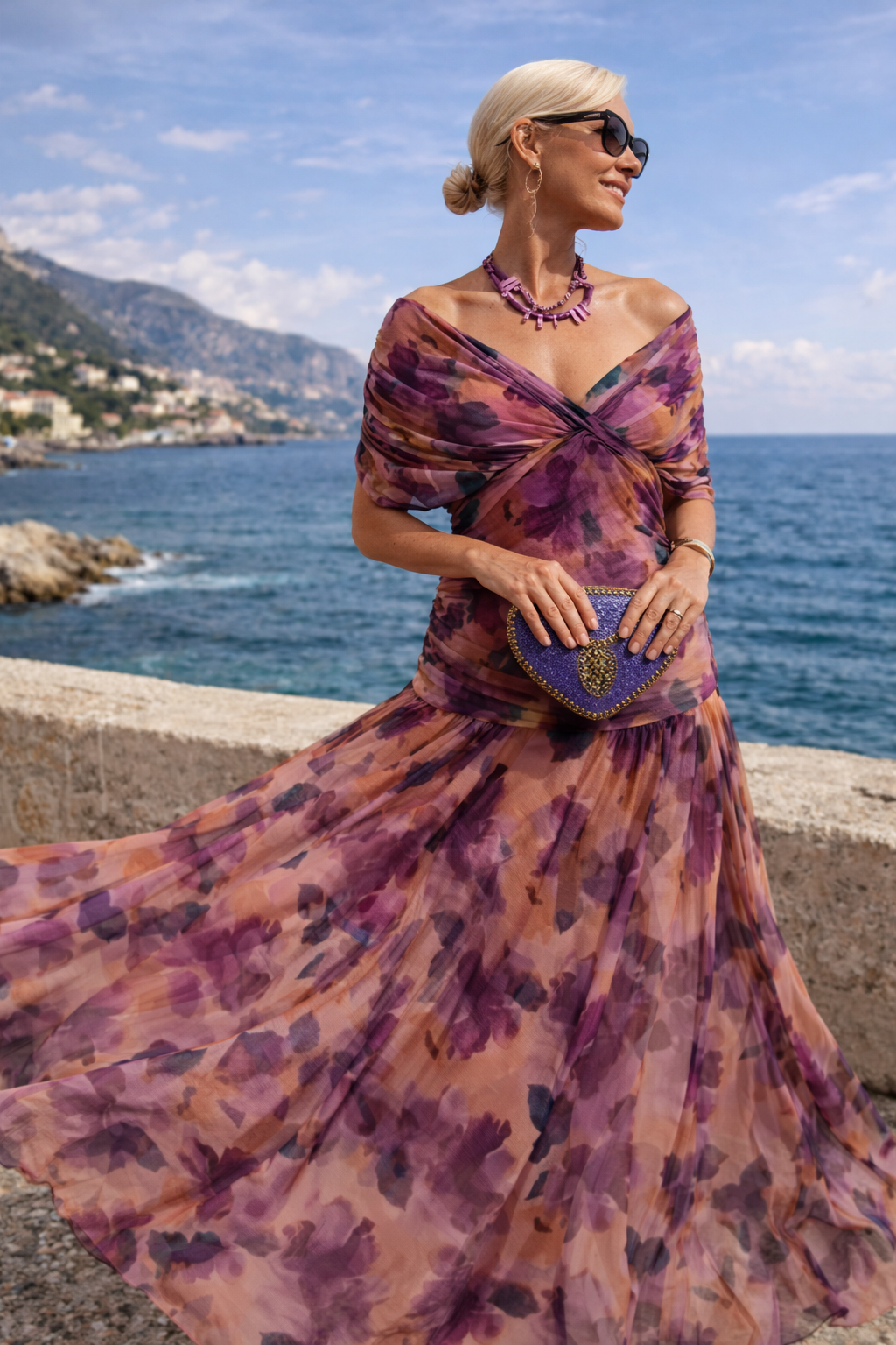 Ladies’ maxi dress with chiffon and V-neckline - Lyserød / S